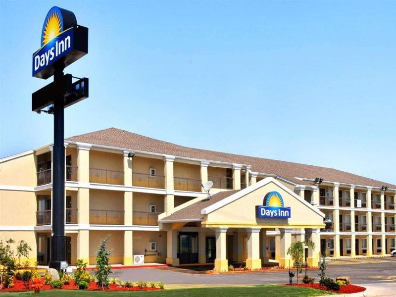 Days Inn By Wyndham Oklahoma City/Moore Екстериор снимка