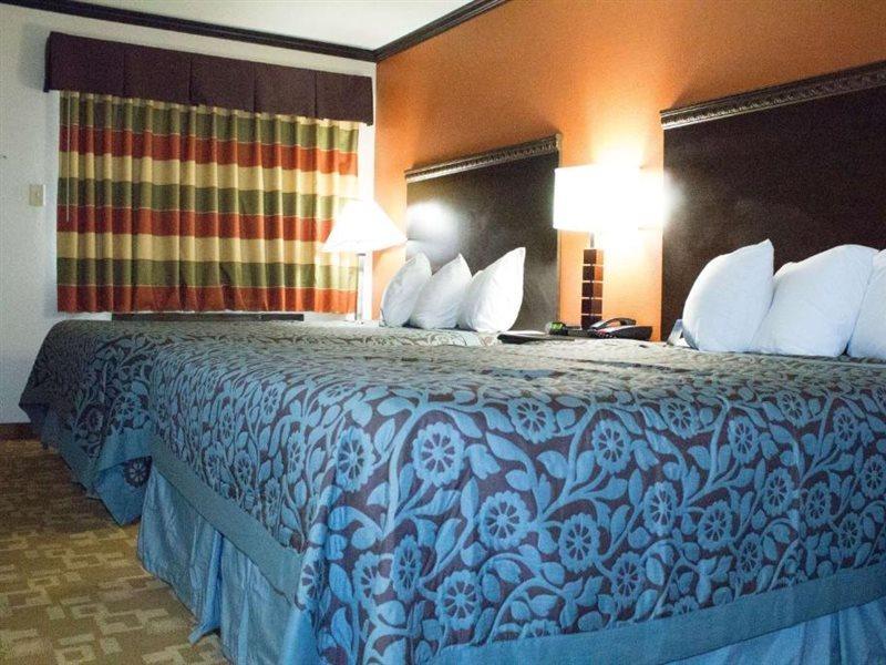 Days Inn By Wyndham Oklahoma City/Moore Екстериор снимка
