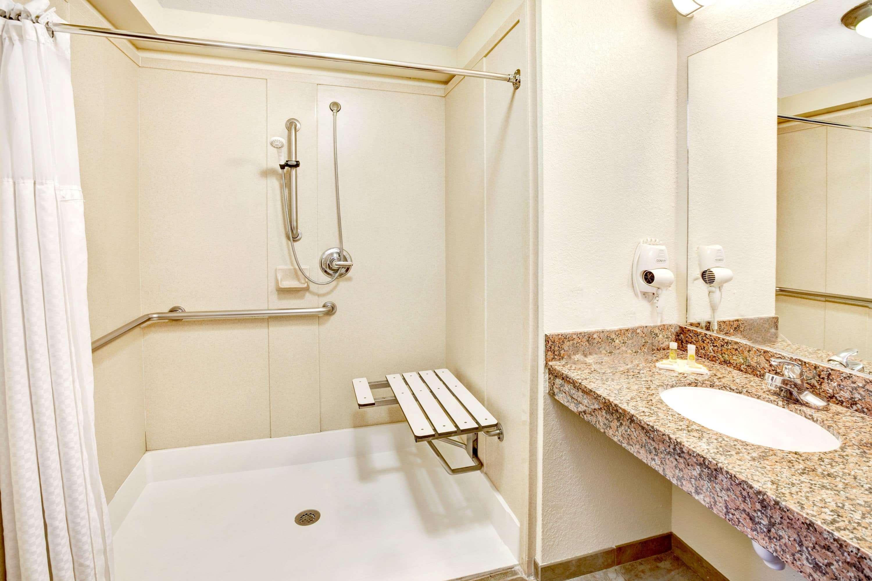Days Inn By Wyndham Oklahoma City/Moore Екстериор снимка