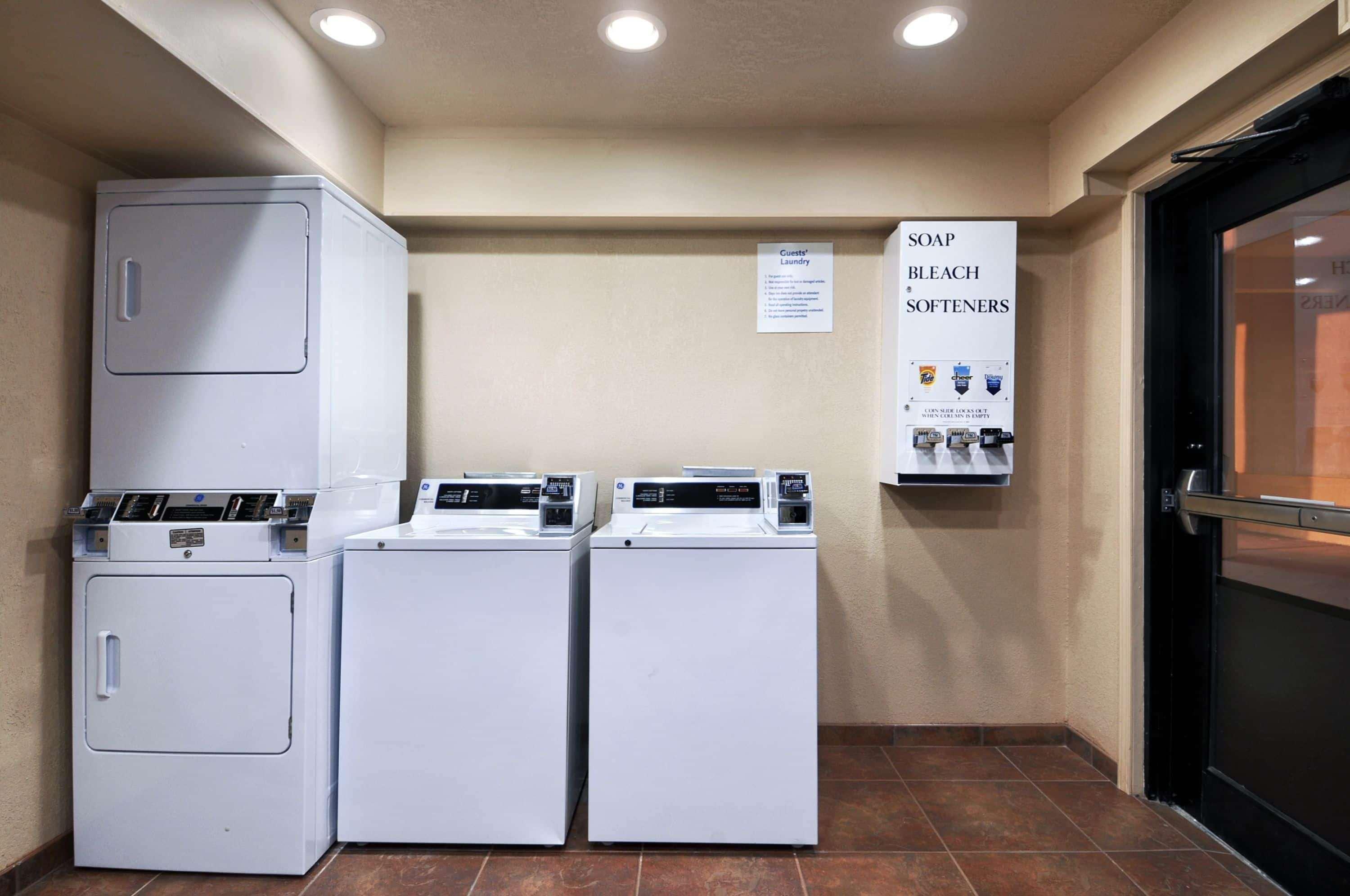 Days Inn By Wyndham Oklahoma City/Moore Екстериор снимка